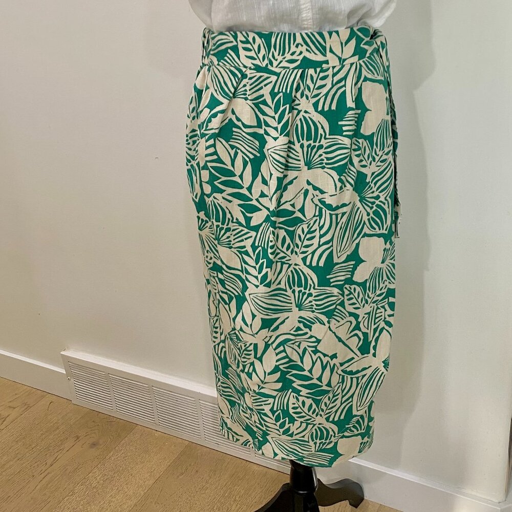Green and Cream Botanical Midi Skirt
